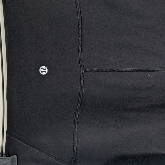 Lululemon luxtreme/lace black leggings - Picture 3 of 4